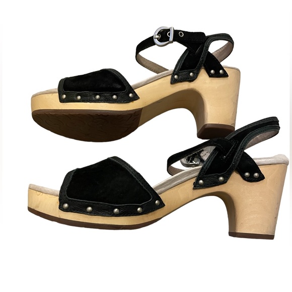 Ugg Black Suede Heeled Clogs. Size 8. - Picture 6 of 8